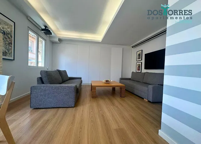 Dos Torres édoras Con Jacuzzi Privado Y Parking Gratuito En El Centro