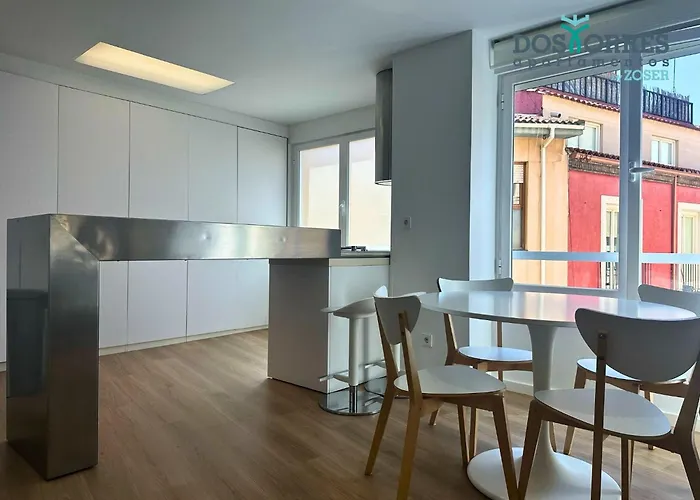 Dos Torres édoras Con Jacuzzi Privado Y Parking Gratuito En El Centro Appartement